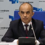 министр